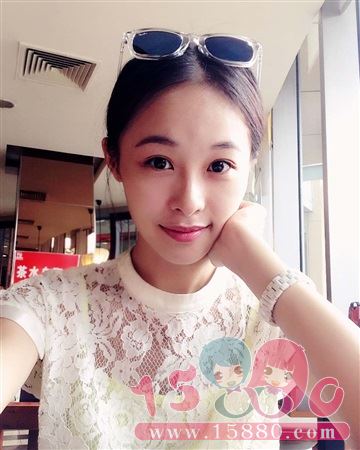 王若萱