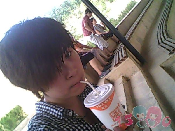 迷恋你的嘴