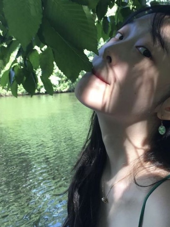 拉斐尔很自恋