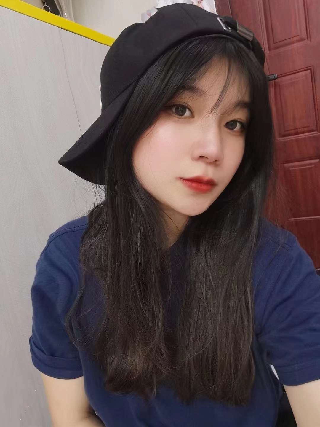 妍娜