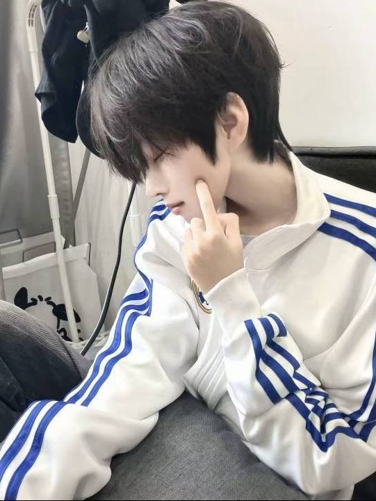 淼淼.
